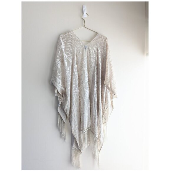Urban Outfitters Echo burnout Beige Kimono - Picture 5 of 10